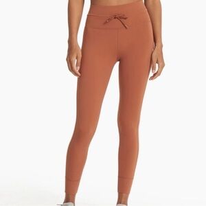 Vuori Performance Joggers